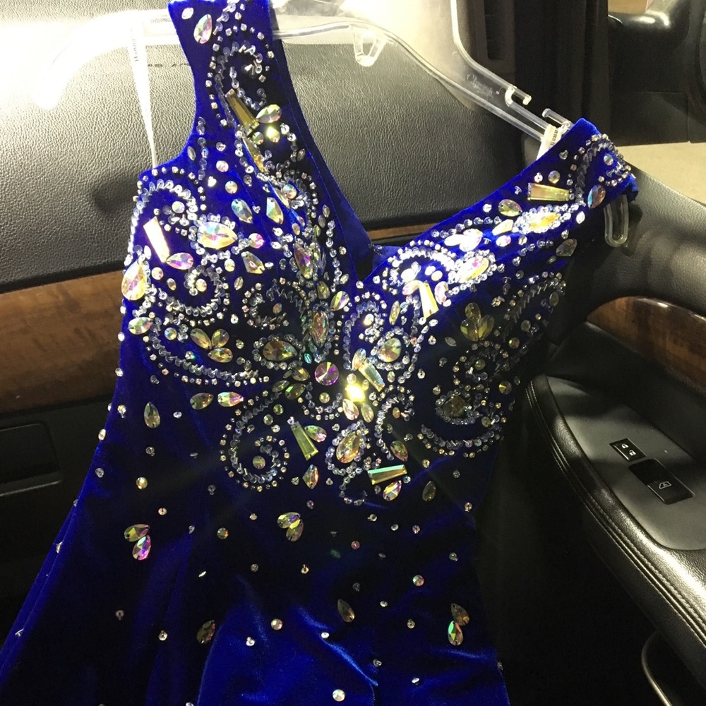 Hannah S. Short Cobalt Formal